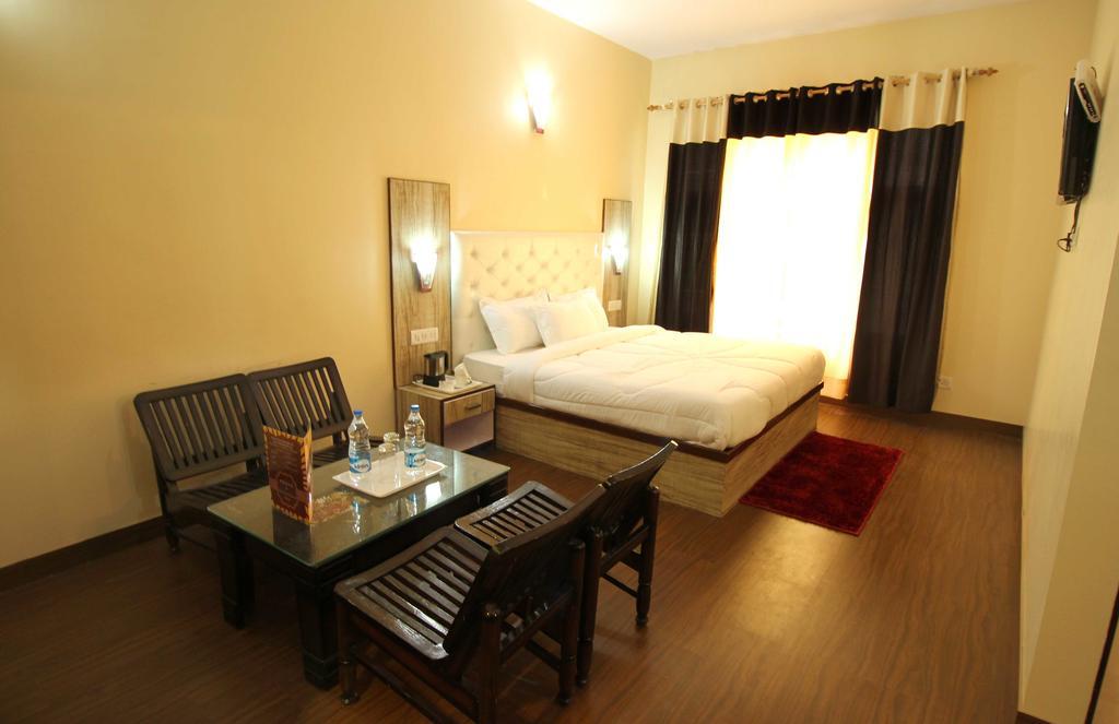 The Grand Welcome Hotel Shimla Zewnętrze zdjęcie
